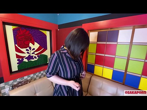 ❤️ جاپاني پياري وڏي سيني سان گڏ جنسي رانديڪن سان مشت زني ڪري ٿي ۽ هڪ orgasm آهي. هوءَ هڪ انٽرويو ۾ پنهنجي ڀوائتي تجربي بابت ڳالهائي ٿي. وڏيون چوڙيون ۽ وارن واري بلت زور سان روئي رهي آهي. اوساڪاپورن ☑ مقعد وڊيو